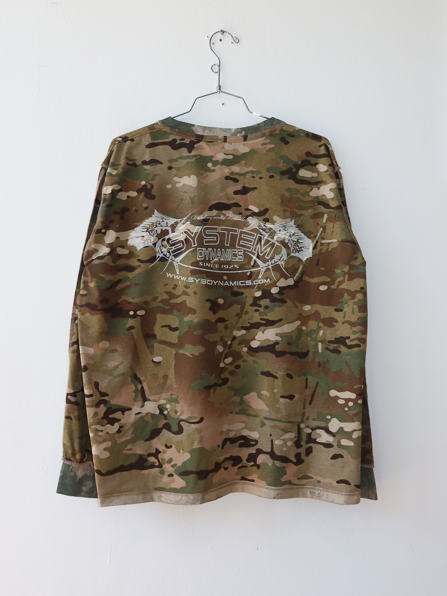 CAMO LONG SLEEVE TSHIRT