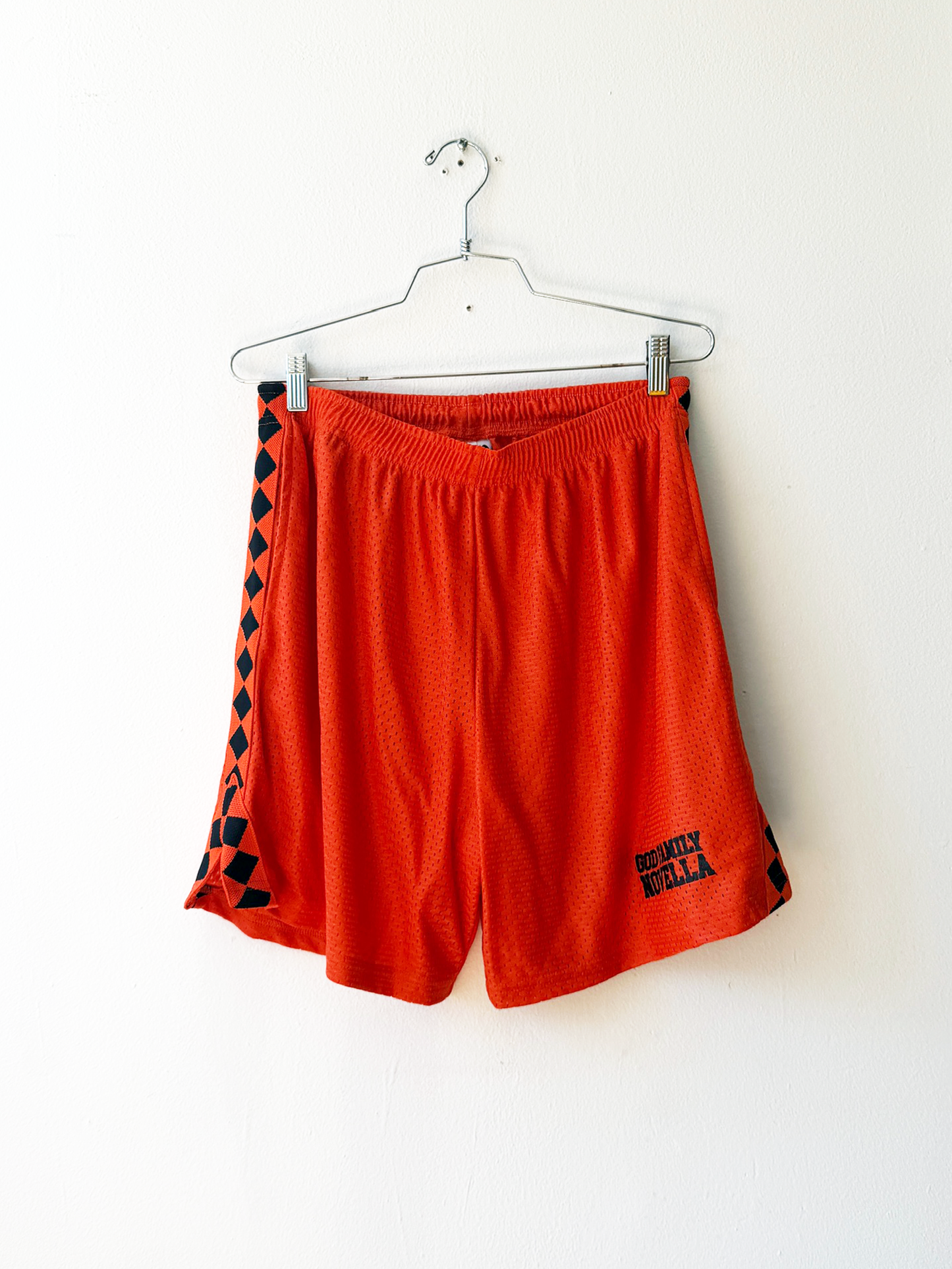 MESH SHORT (ORANGE / BLACK DIAMOND)