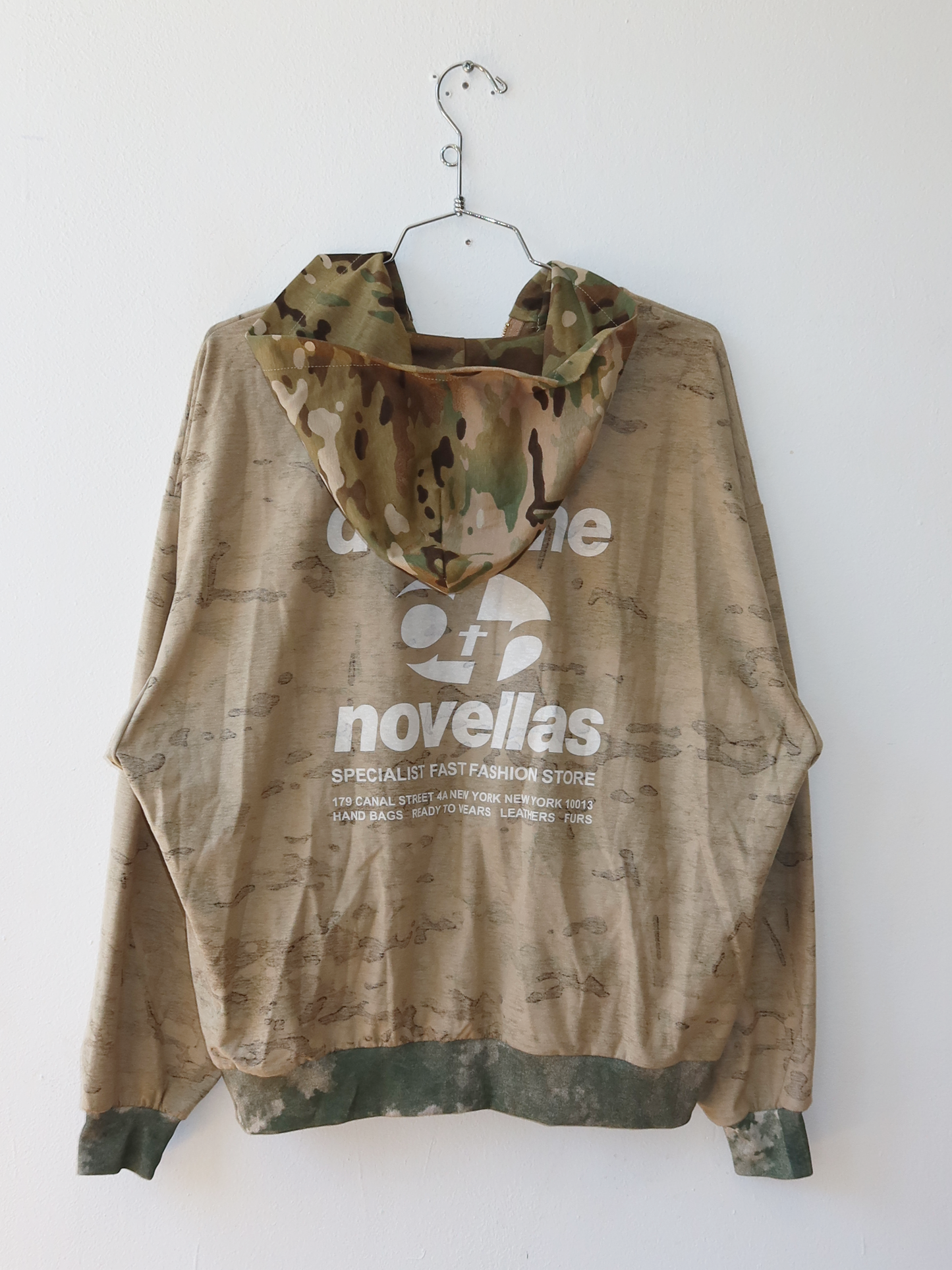 INVERTED CAMO ZIP UP TSHIRT HOODIE